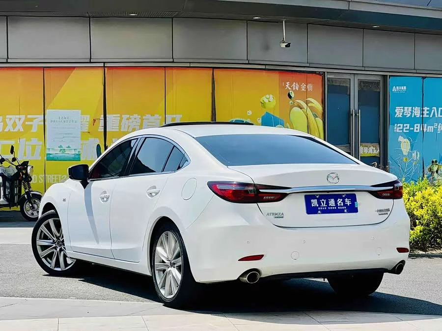 Mazda Atenza