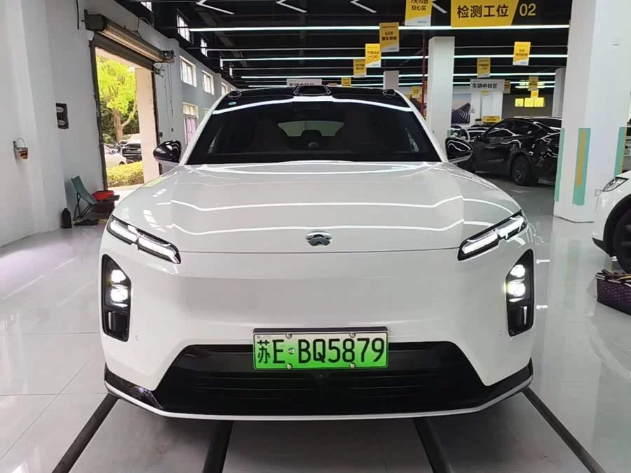 NIO EC6