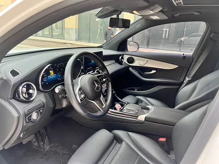 Mercedes-Benz GLC coupe