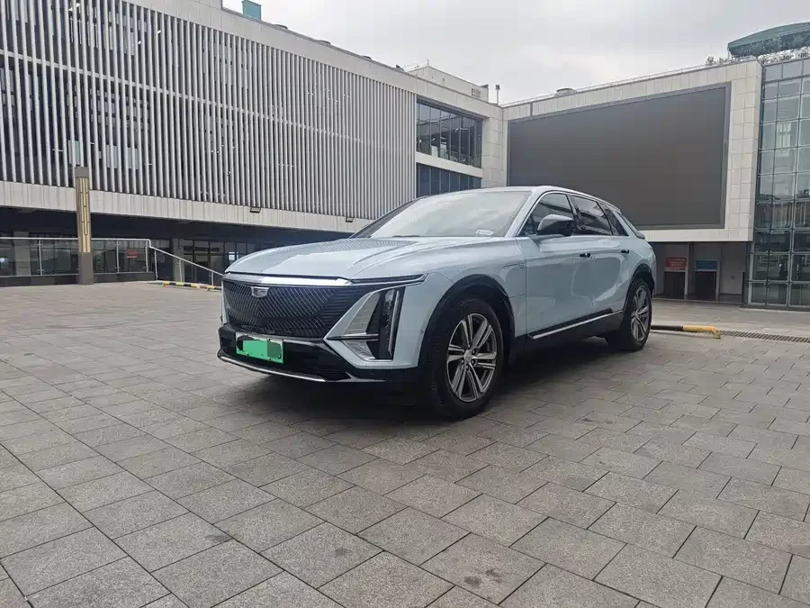 Cadillac IQ Ruige