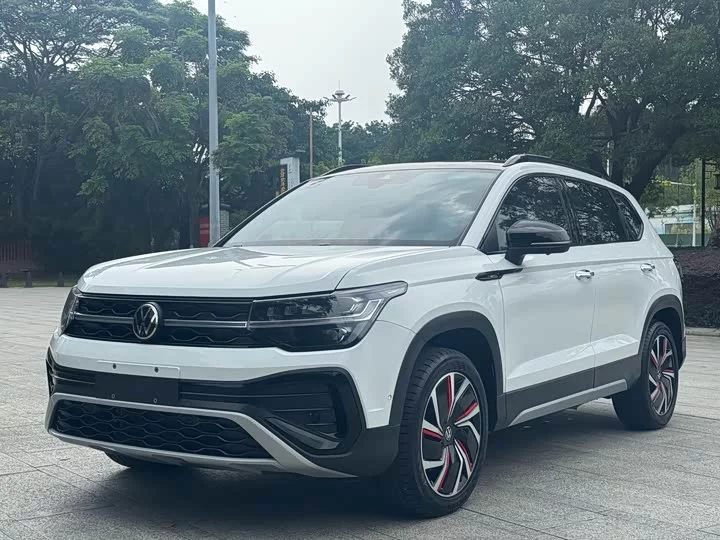 Volkswagen Tharu