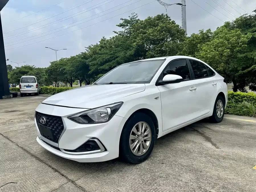 Hyundai Elantra / Celesta