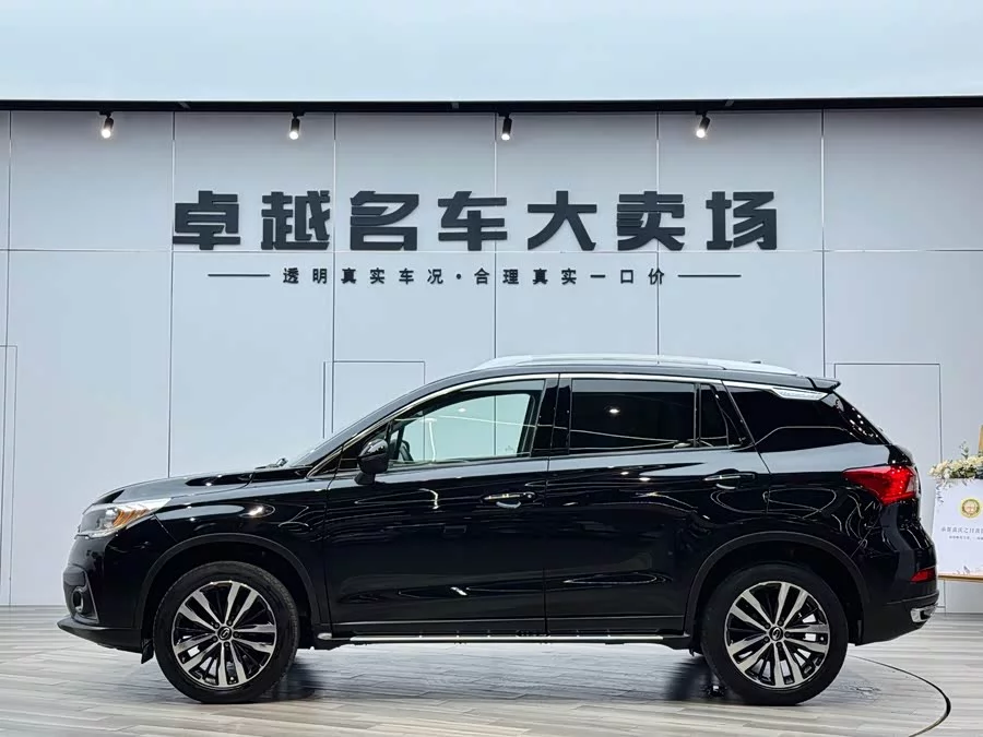 GAC Trumpchi GS4