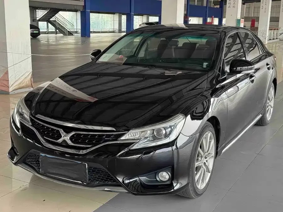 Toyota Reiz
