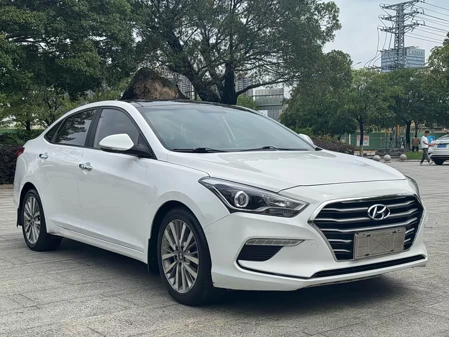 Hyundai Mistra
