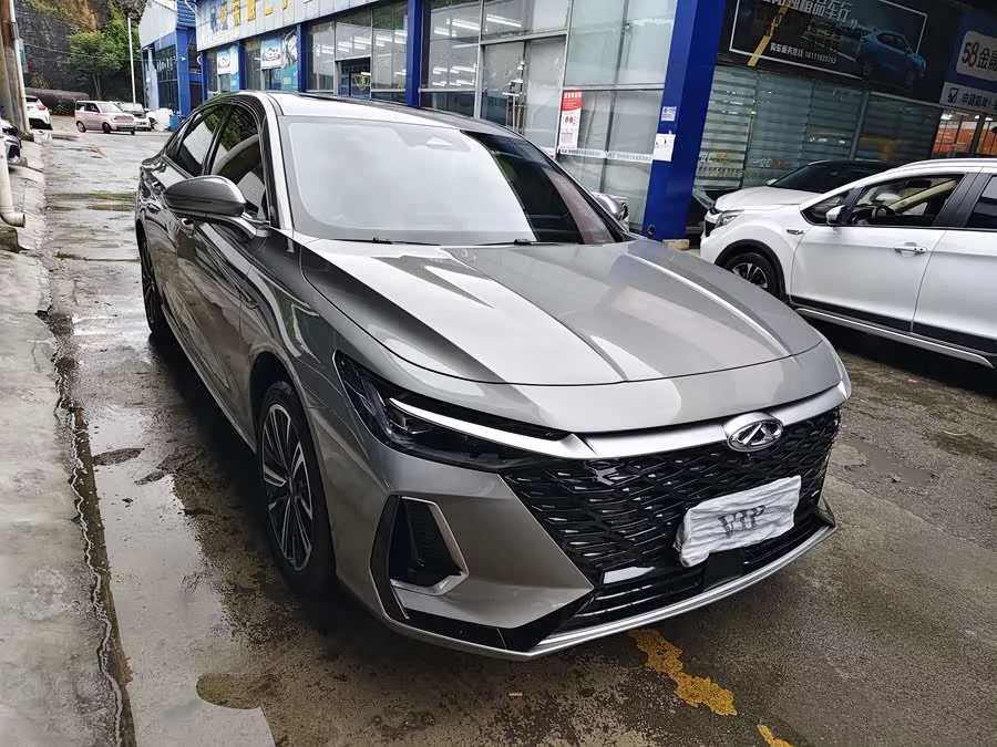 Chery Arrizo 8