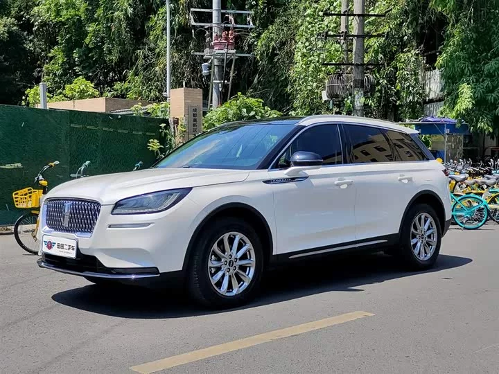 Lincoln adventurer