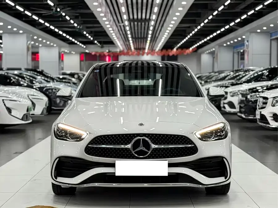 Mercedes Benz C-class new energy