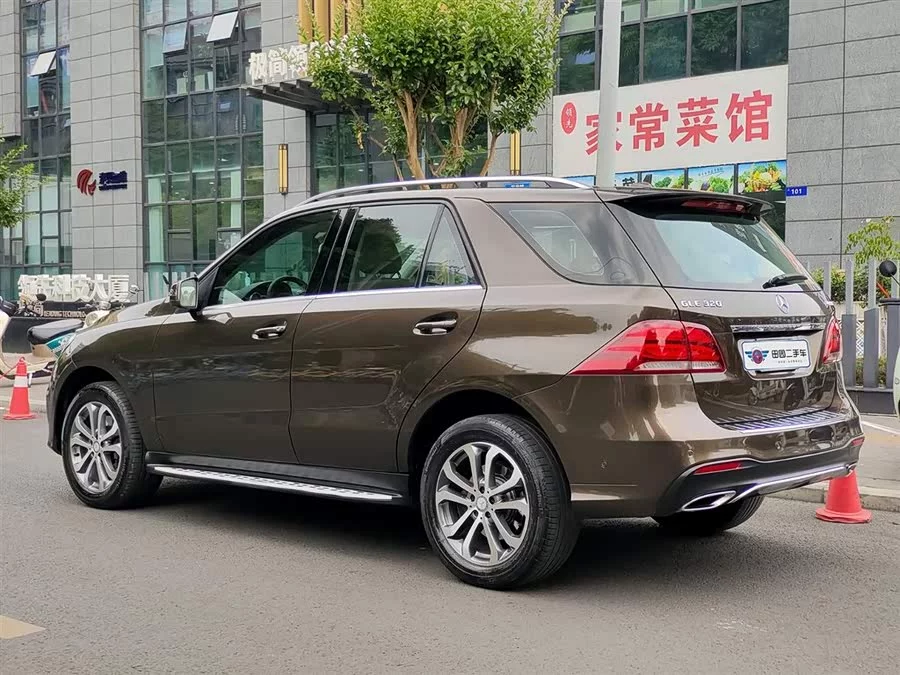Mercedes Benz GLE (Imported)