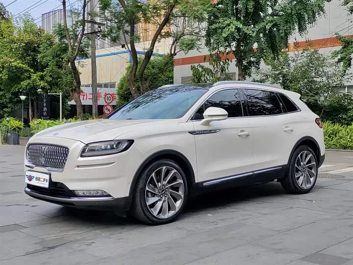 Lincoln navigator