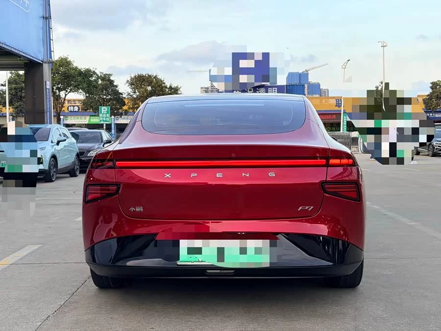 Xpeng P7