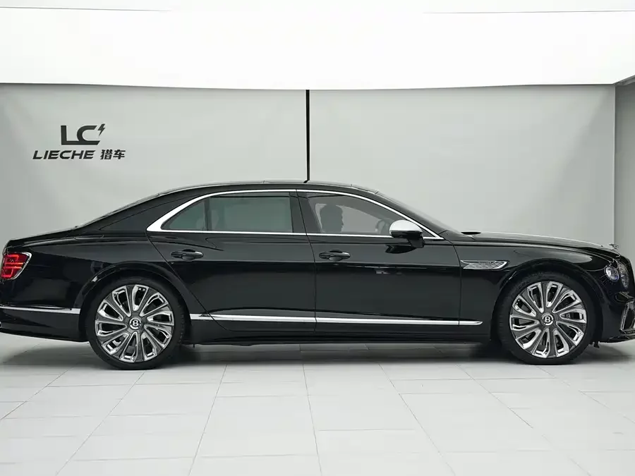 Bentley Flying Spur PHEV