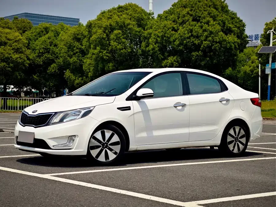 Kia K2