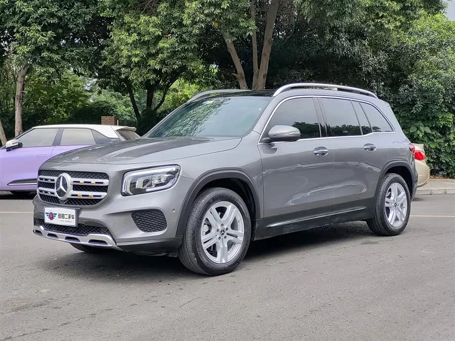 Mercedes Benz GLB