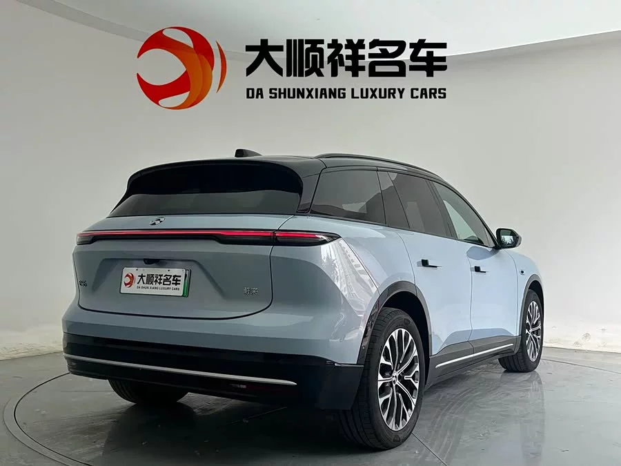 NIO ES6