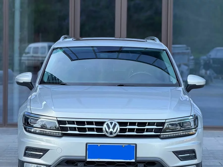 Volkswagen Tiguan L