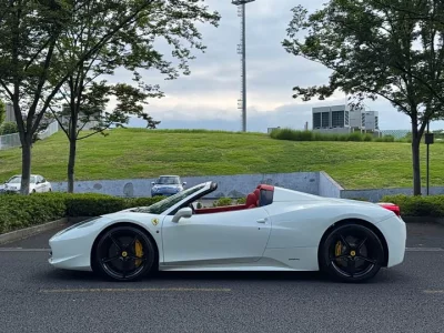 Ferrari 458