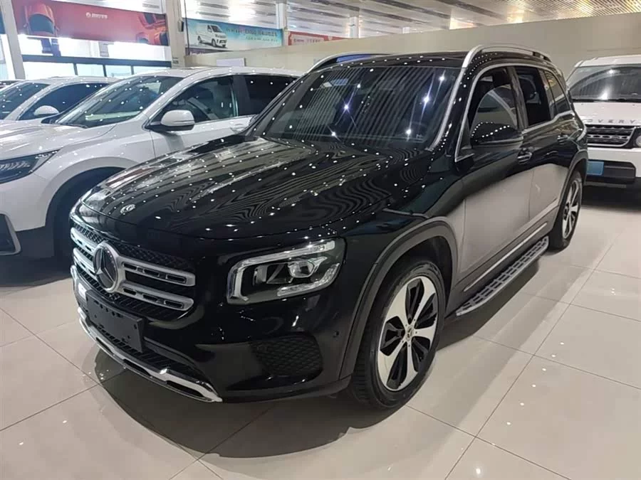 Mercedes Benz GLB