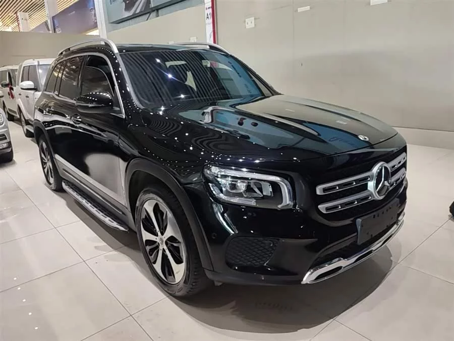 Mercedes Benz GLB