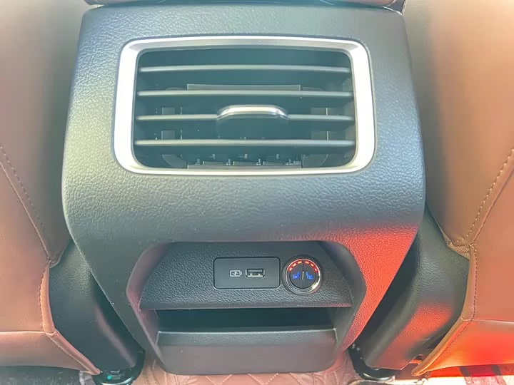 Geely Vision X6