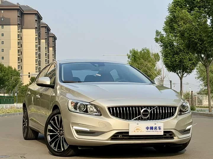 Volvo S60