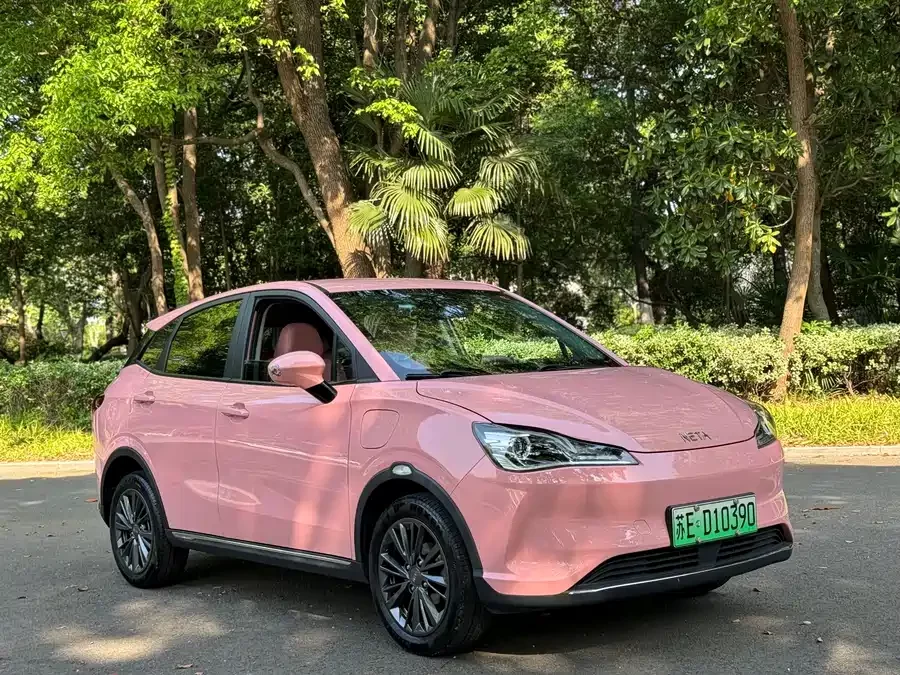 NETA Nezha V