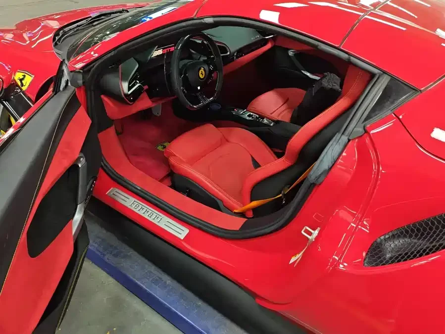 Ferrari 296