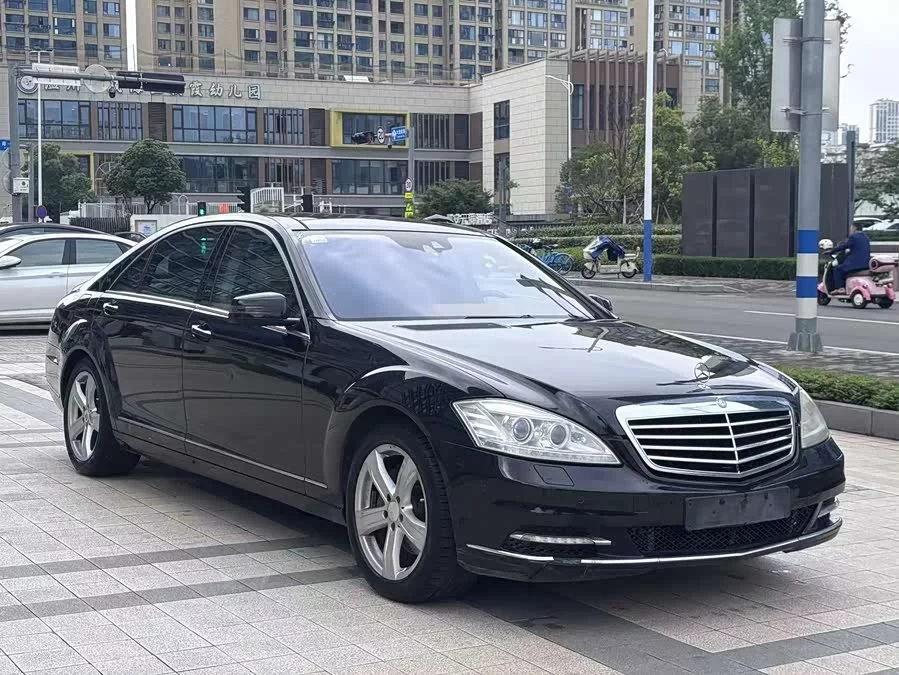 Mercedes Benz S class