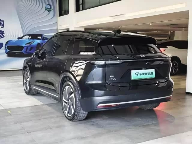 NIO ES6