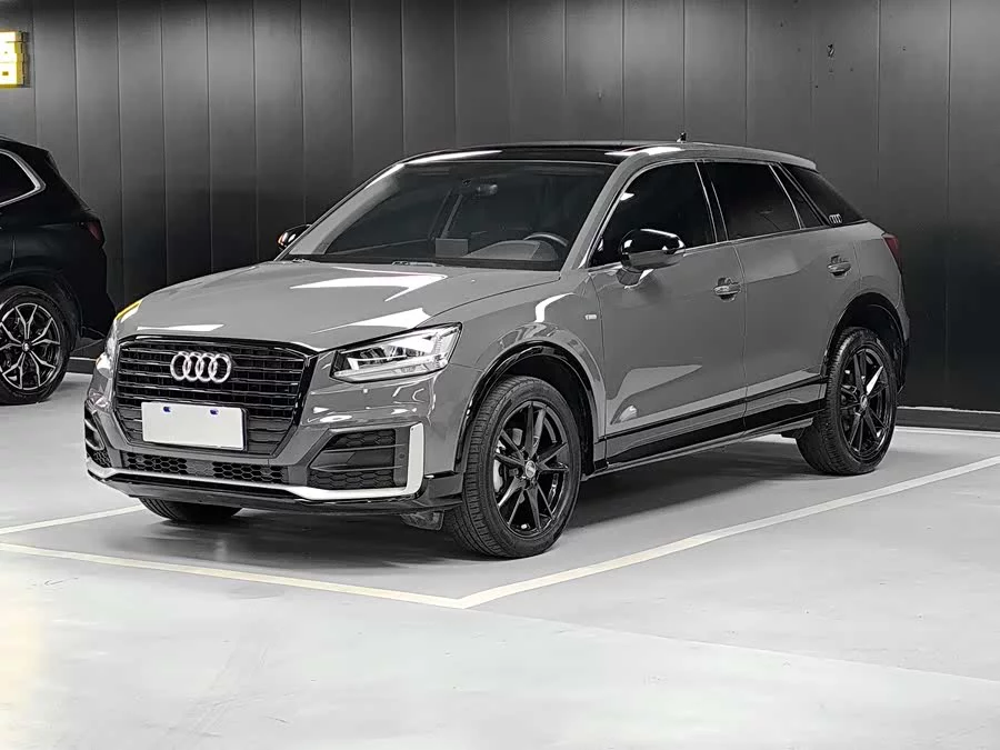 Audi Q2L