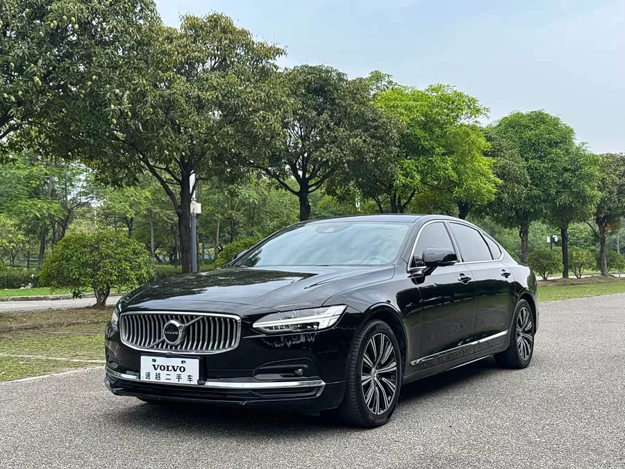Volvo S90