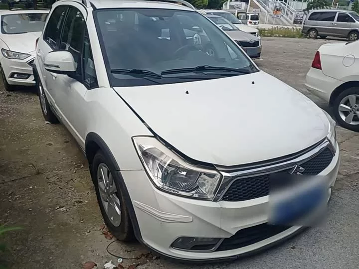 Suzuki SX4