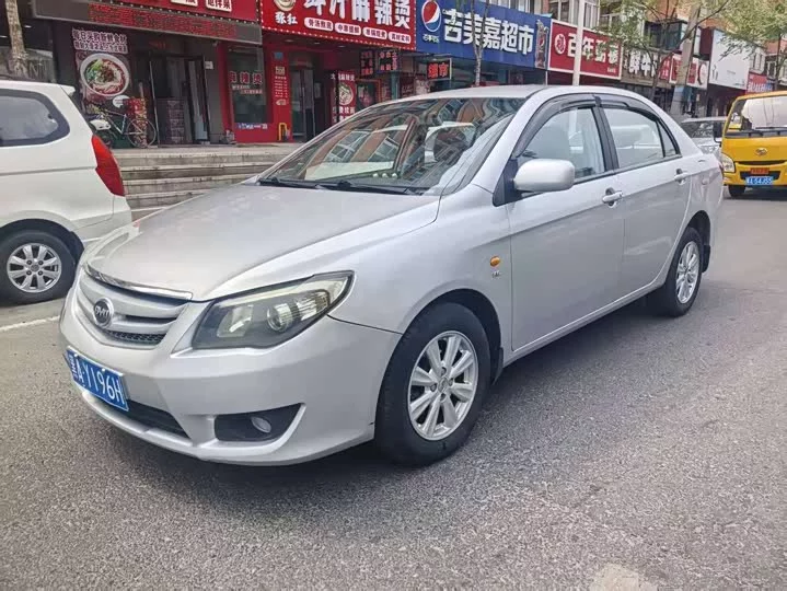 BYD L3