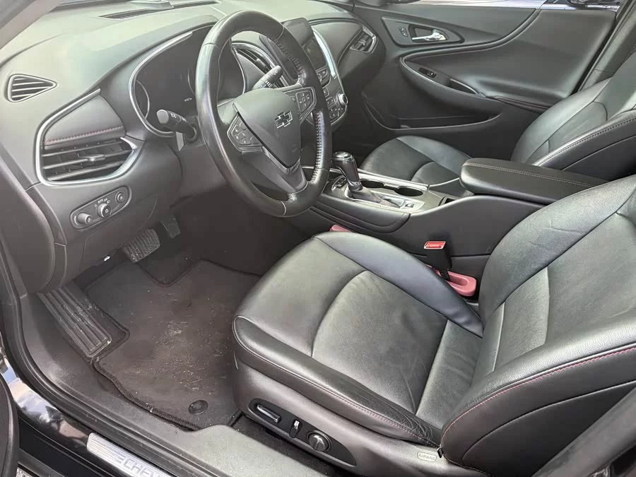 Chevrolet Malibu XL