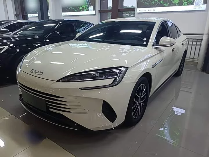 BYD Seal 07 DM-i