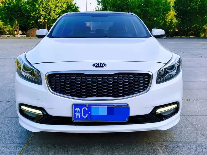 kia K4