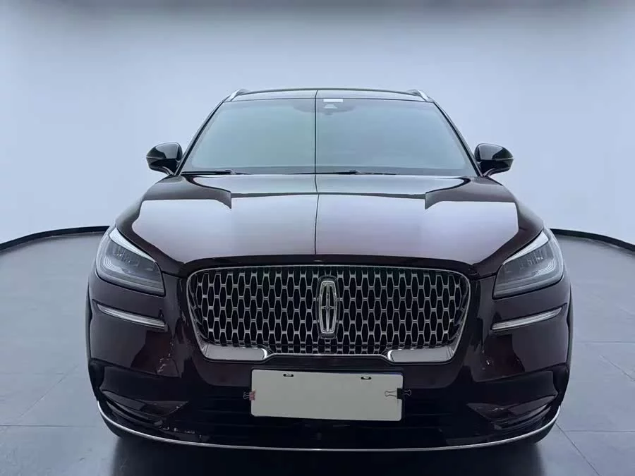 Lincoln Adventurer