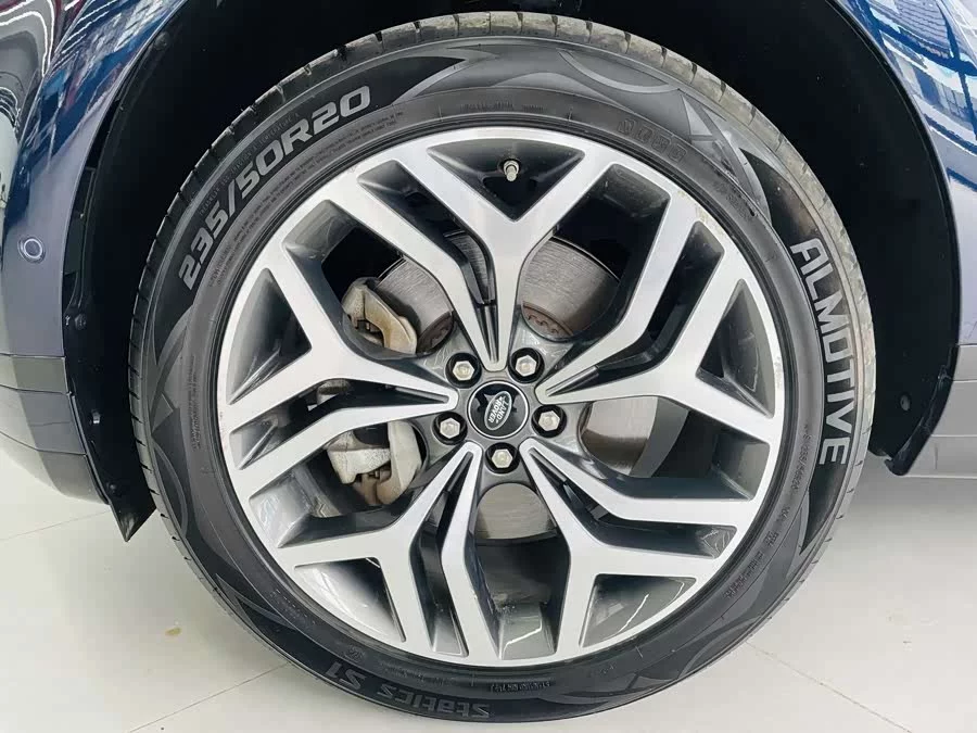 Land Rover Range Rover Aurora