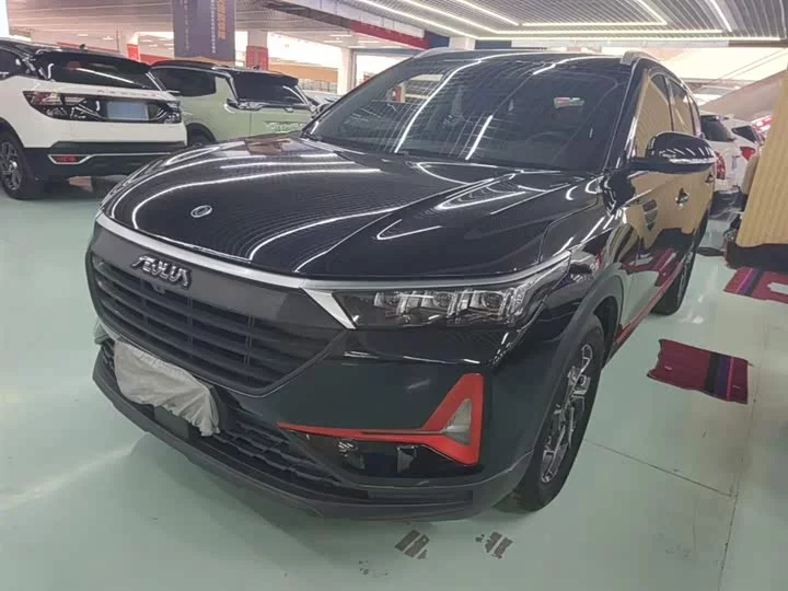 Dongfeng AX7