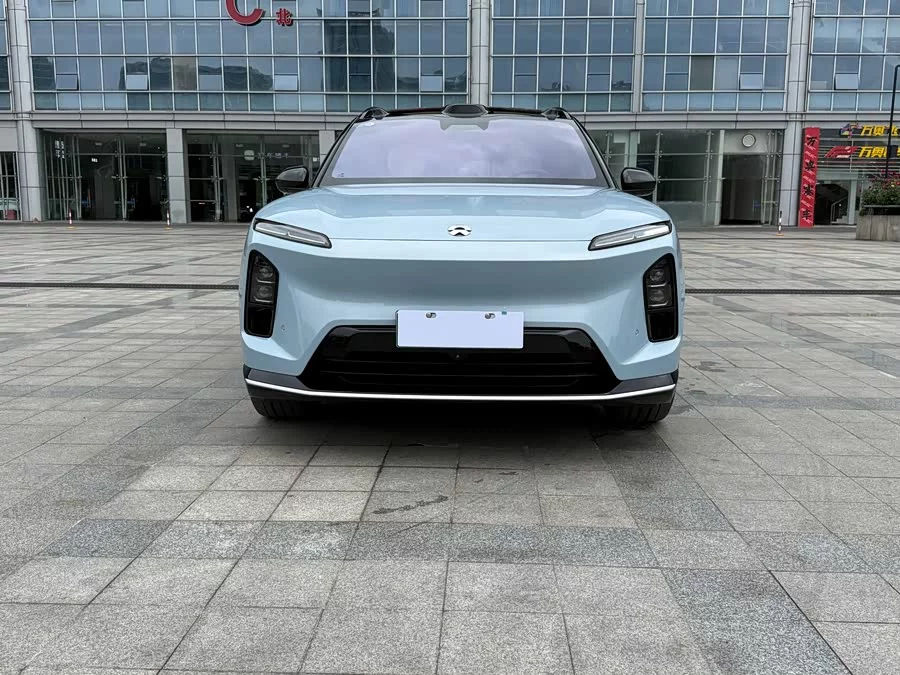 NIO ES6
