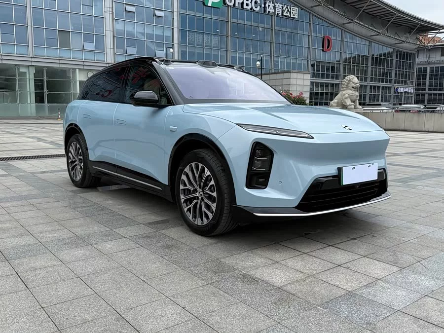 NIO ES6