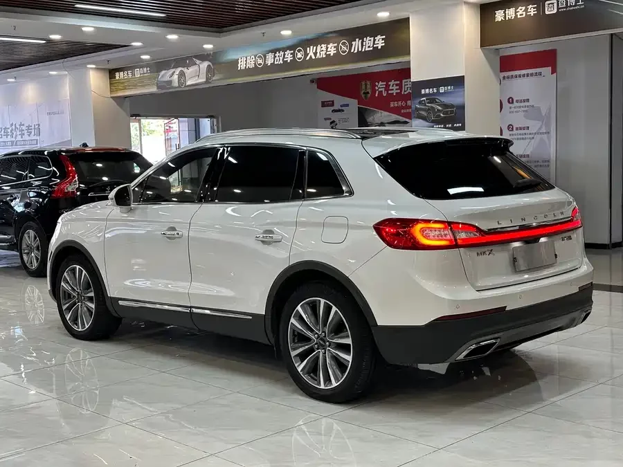 Lincoln MKX