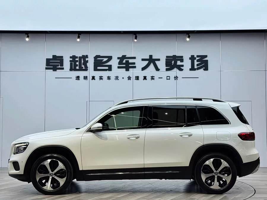 Mercedes Benz GLB