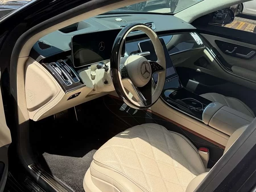 Mercedes Benz Maybach S-Class