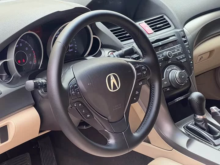 Acura TL
