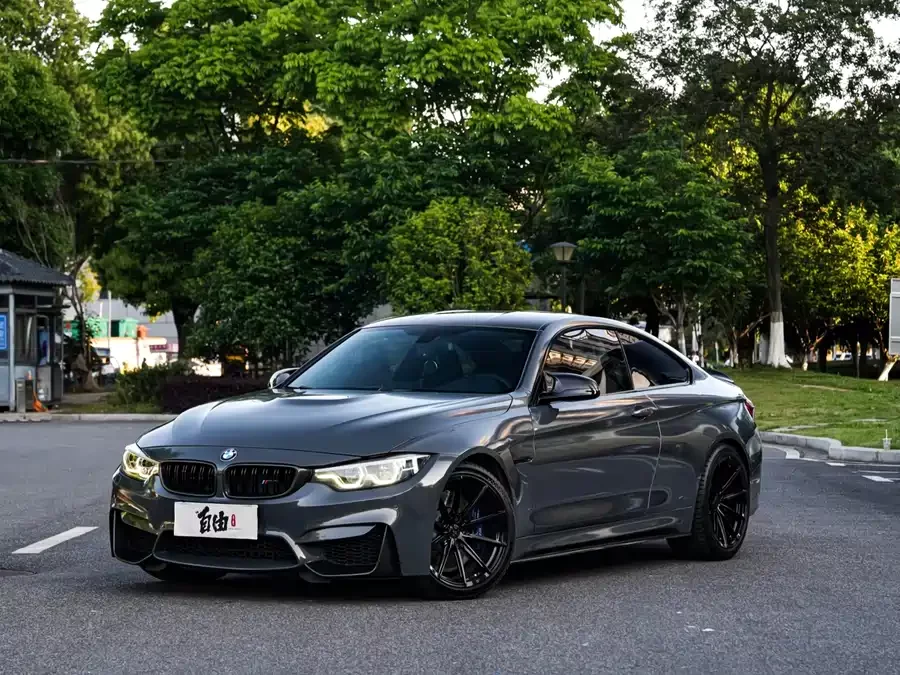 BMW M4