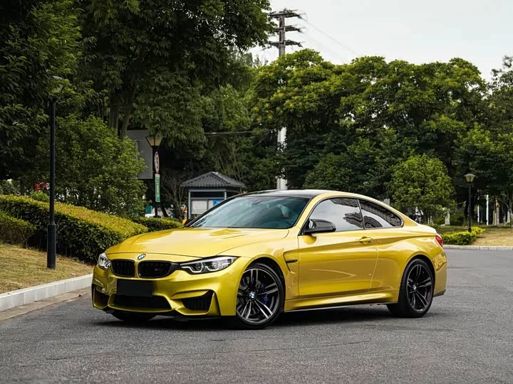 BMW M4