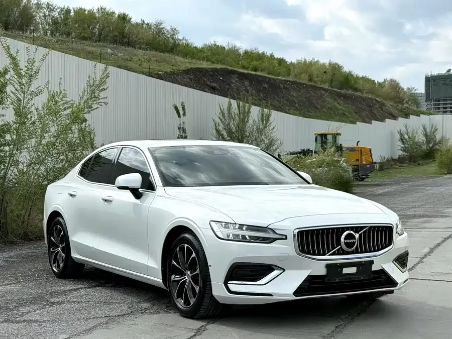 Volvo S60