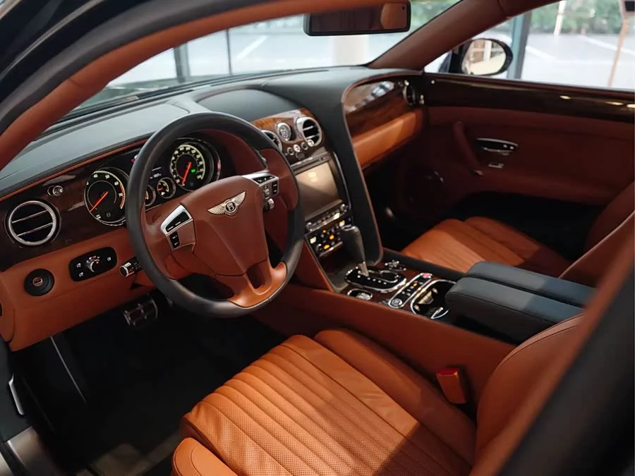 Bentley Flying Spur