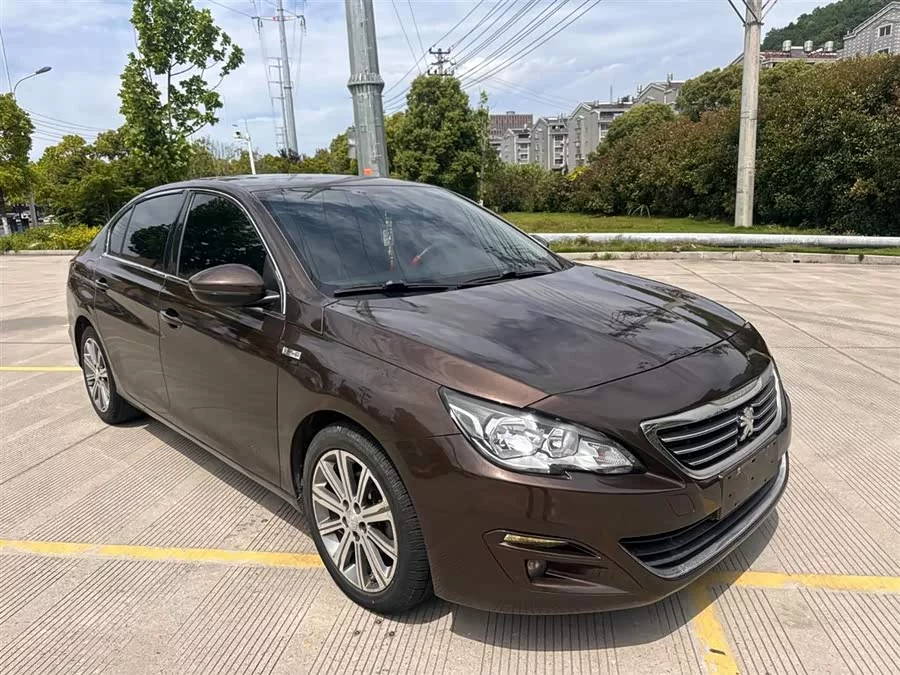 Peugeot 408